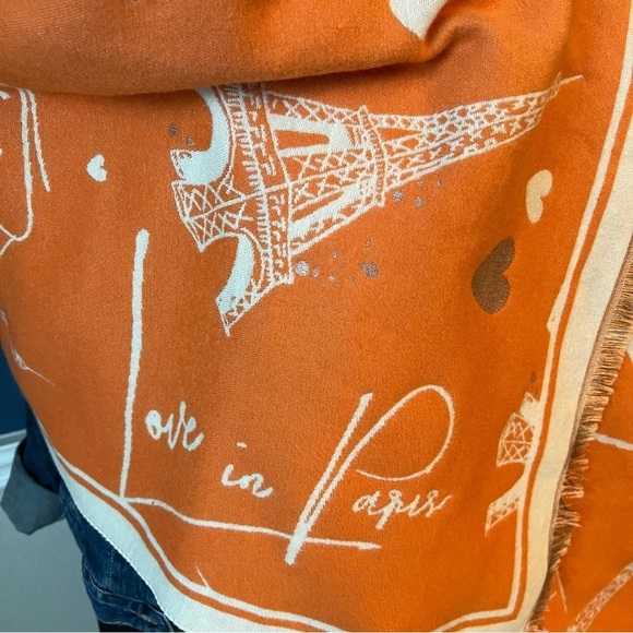 Beautiful  Scarf - Cream and Orange NWOT - Picture 3 of 7